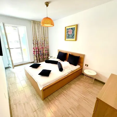 Lägenhet Onix Studio & - Spa & Pool Năvodari