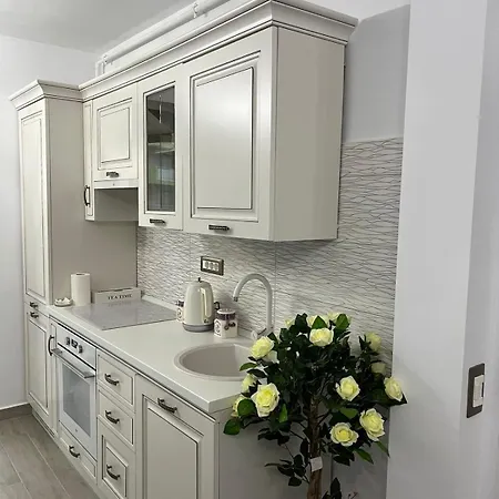 Lägenhet Onix Studio & - Spa & Pool Năvodari